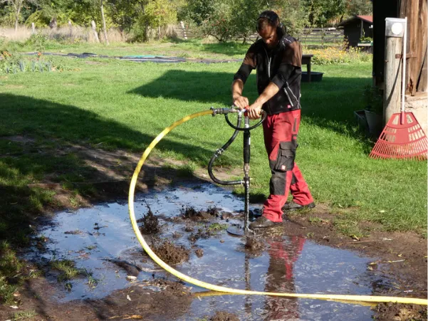 Moderne Druckluft-Bodenbelüftung mit Injektionslanze – aktuelle Trends in der Bodenregeneration