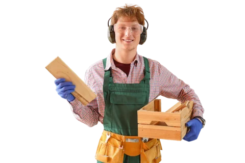 Junger Schreiner bei der Arbeit
