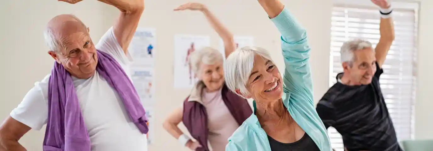Bewegung im Alter fördern: 7 einfache Wege zu mehr Vitalität