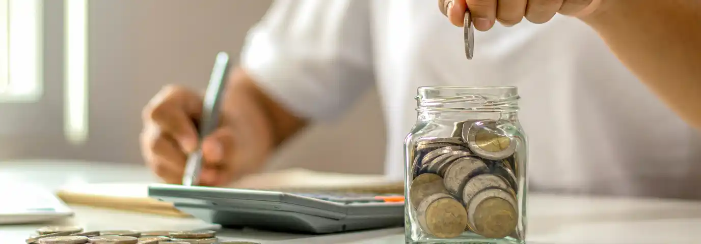 Umzugskosten berechnen und sparen: Der ultimative Guide 2025