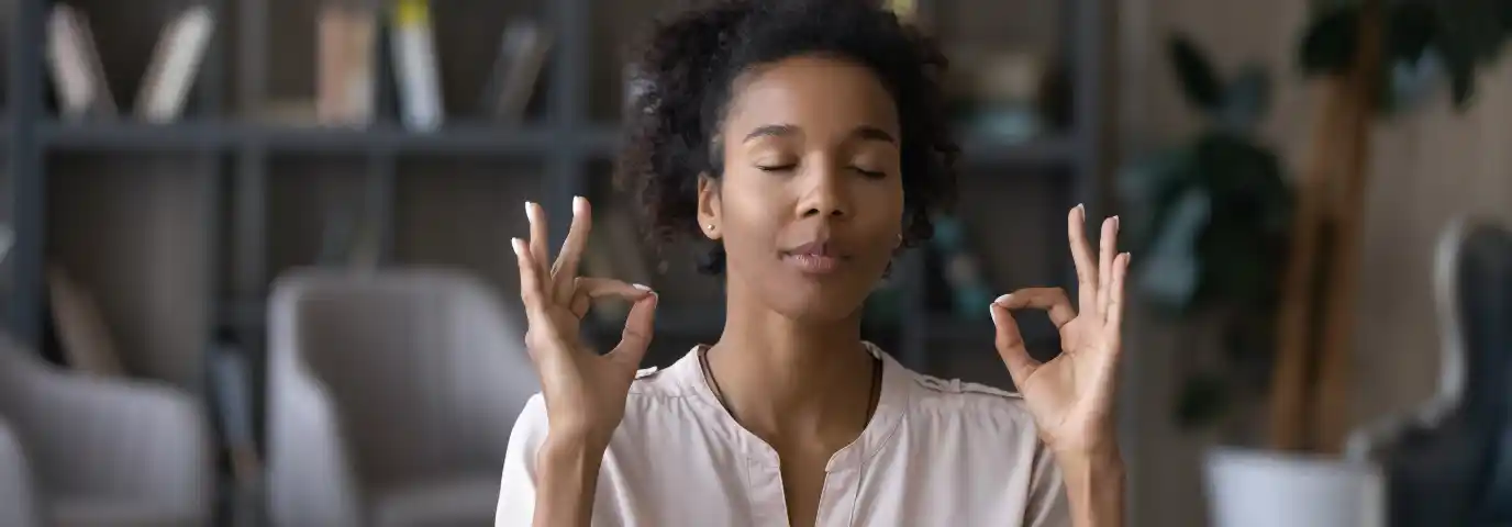 Stressmanagement mit Achtsamkeit: 7 Alltagsstrategien, die sofort wirken