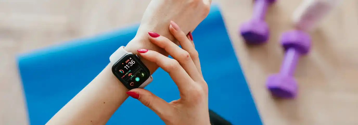 Wearables Gesundheitstracking: Komplette Anleitung für optimale Nutzung
