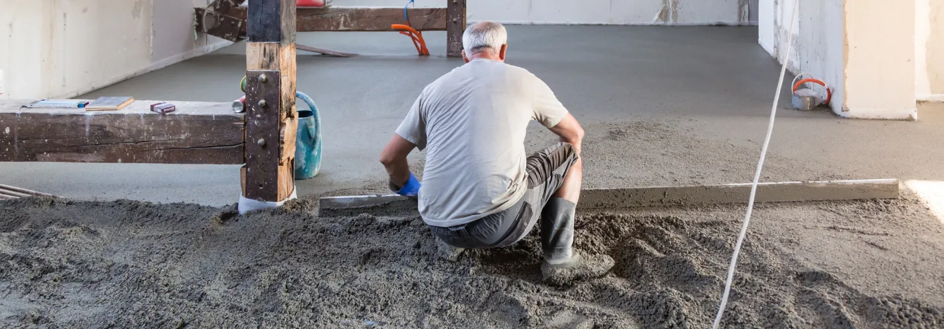 Estricharten Vergleich: Zement vs. Anhydrit vs. Trockenestrich