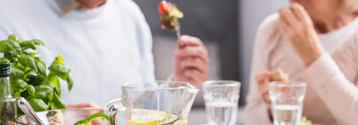 Gesunde Ernährung im Alltag: 7 praktische Tipps trotz Stress