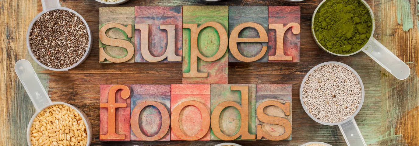Superfoods 2025: Die 10 Nährstoff-Stars für Gesundheit & Alltag