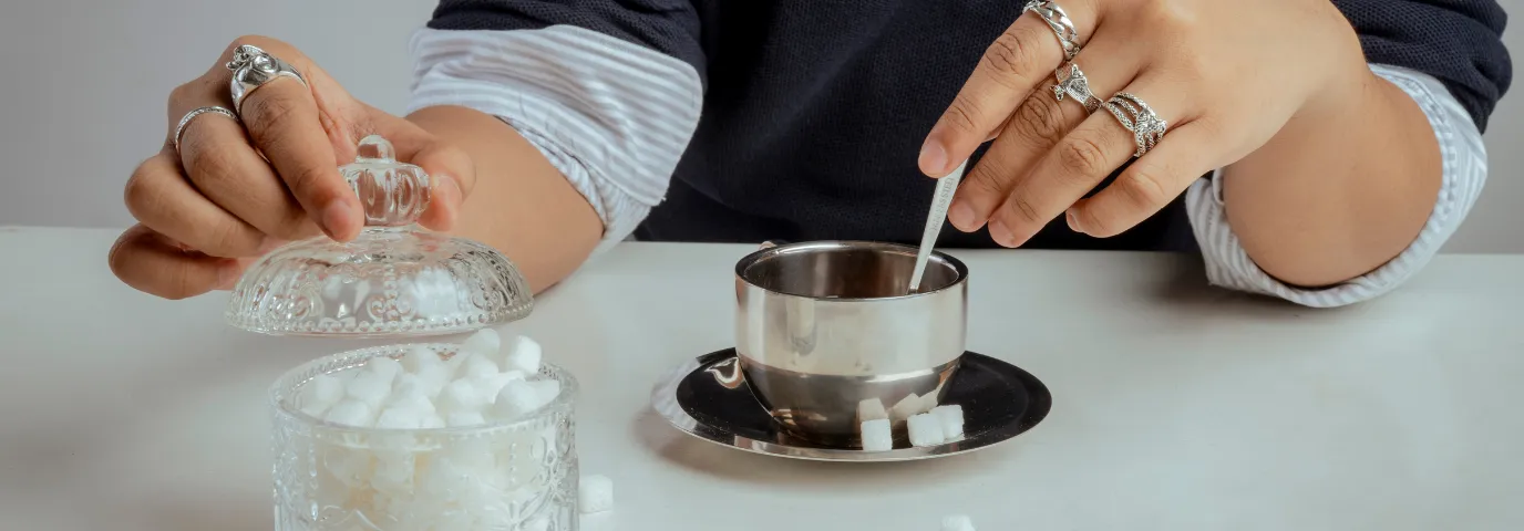 Zucker reduzieren Tipps: 10 praktische Wege für weniger Zucker im Alltag