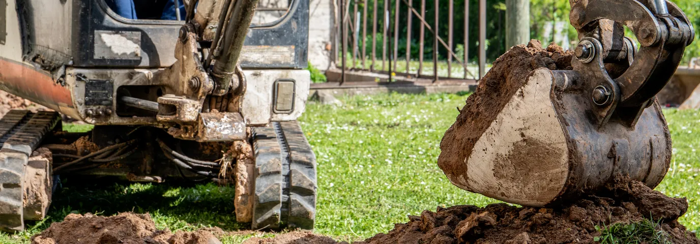 Baggerarbeiten: Qualifizierte Unternehmen finden & Kosten sparen
