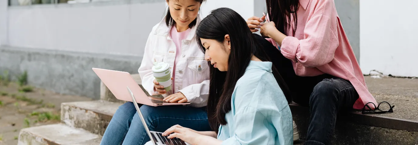 Betontreppe außen: Der komplette Ratgeber für Planung, Bau & Pflege