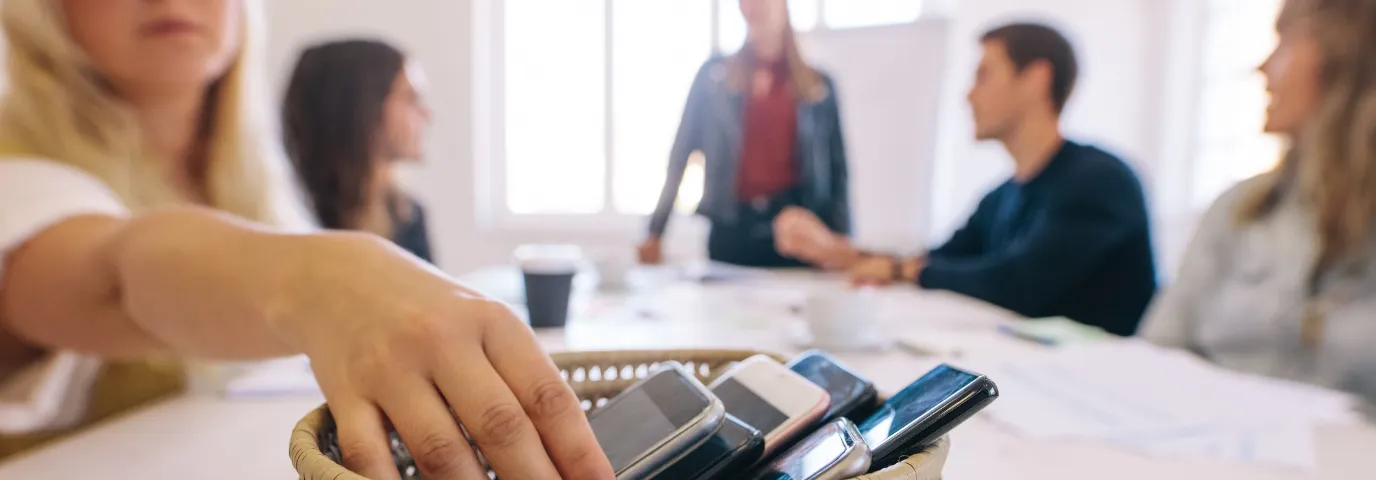 Digital Detox im Alltag: 7 Strategien für eine gesunde Offline-Zeit