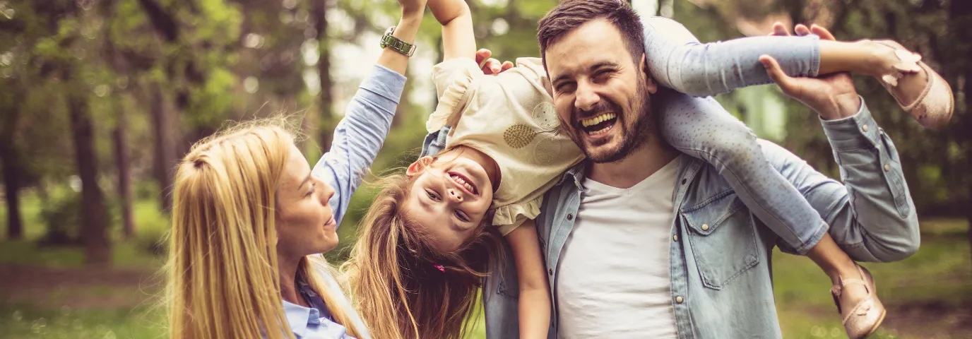 Familienabsicherung 2025: Welche Versicherungen braucht Deine Familie wirklich?