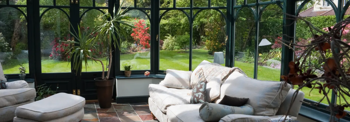 Wohnwintergarten: Kosten, Planung & Baugenehmigung im Überblick